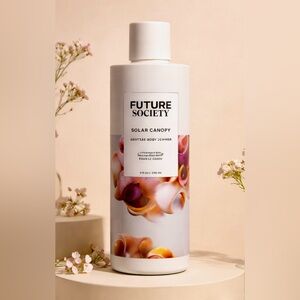 NWT SOLAR CANOPY GENTLE BODY CLEANSER retail $35